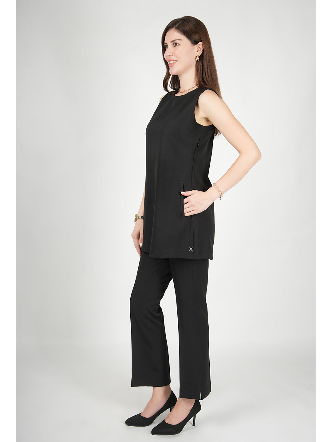 Exude Resplendent Thigh Length Tunic with Trouser (Black)