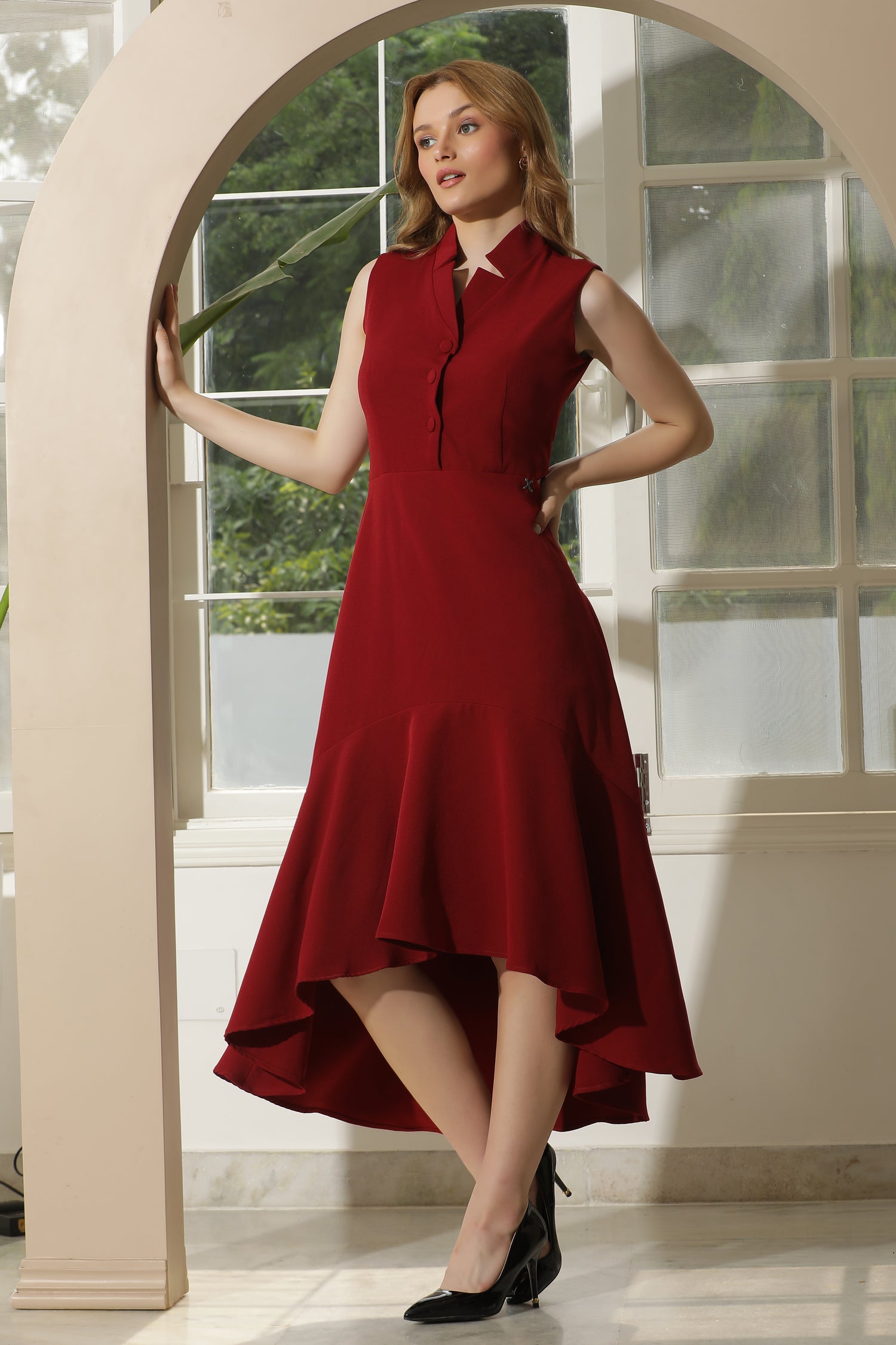 Exude Vivacity Cut out Maxi Dress (Red)