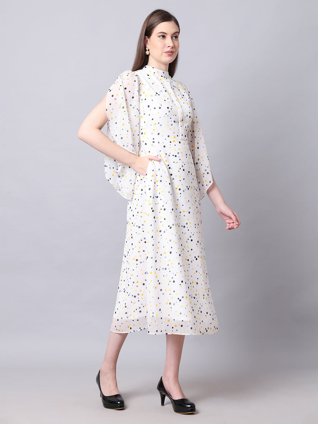 Exude Sun-soaked Polka Dot Dress (White)