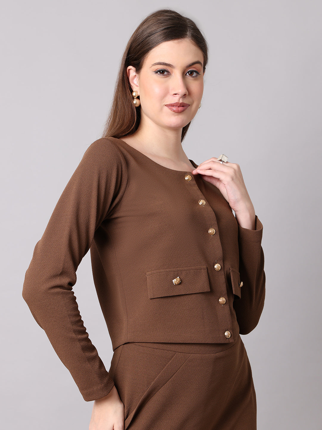 Exude Enchanting Button-down Crop Blazer (Coffee)