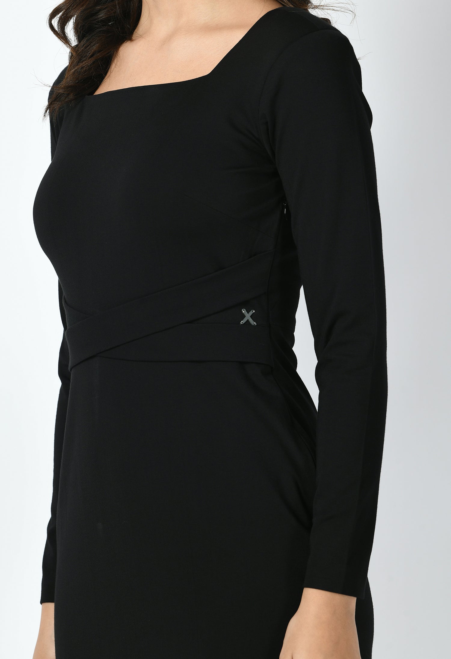 Exude Pinnacle Padded Shoulder Sheath Dress (Black)