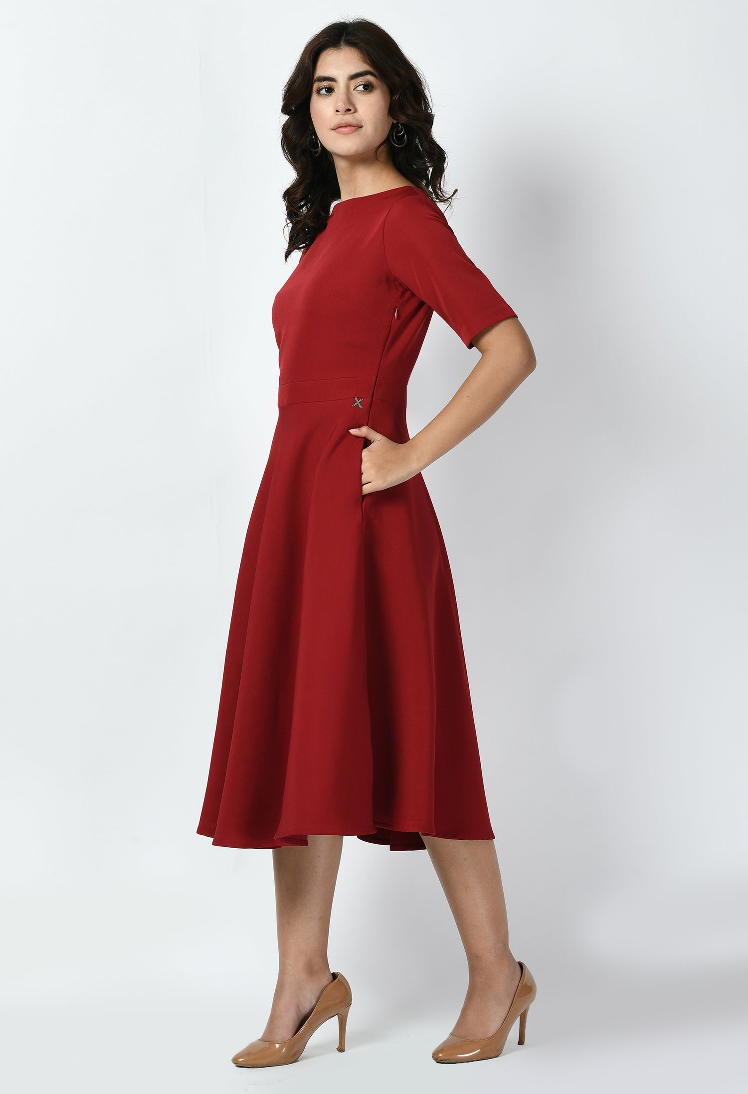 Exude Epitome Classic A-line Dress (Red)