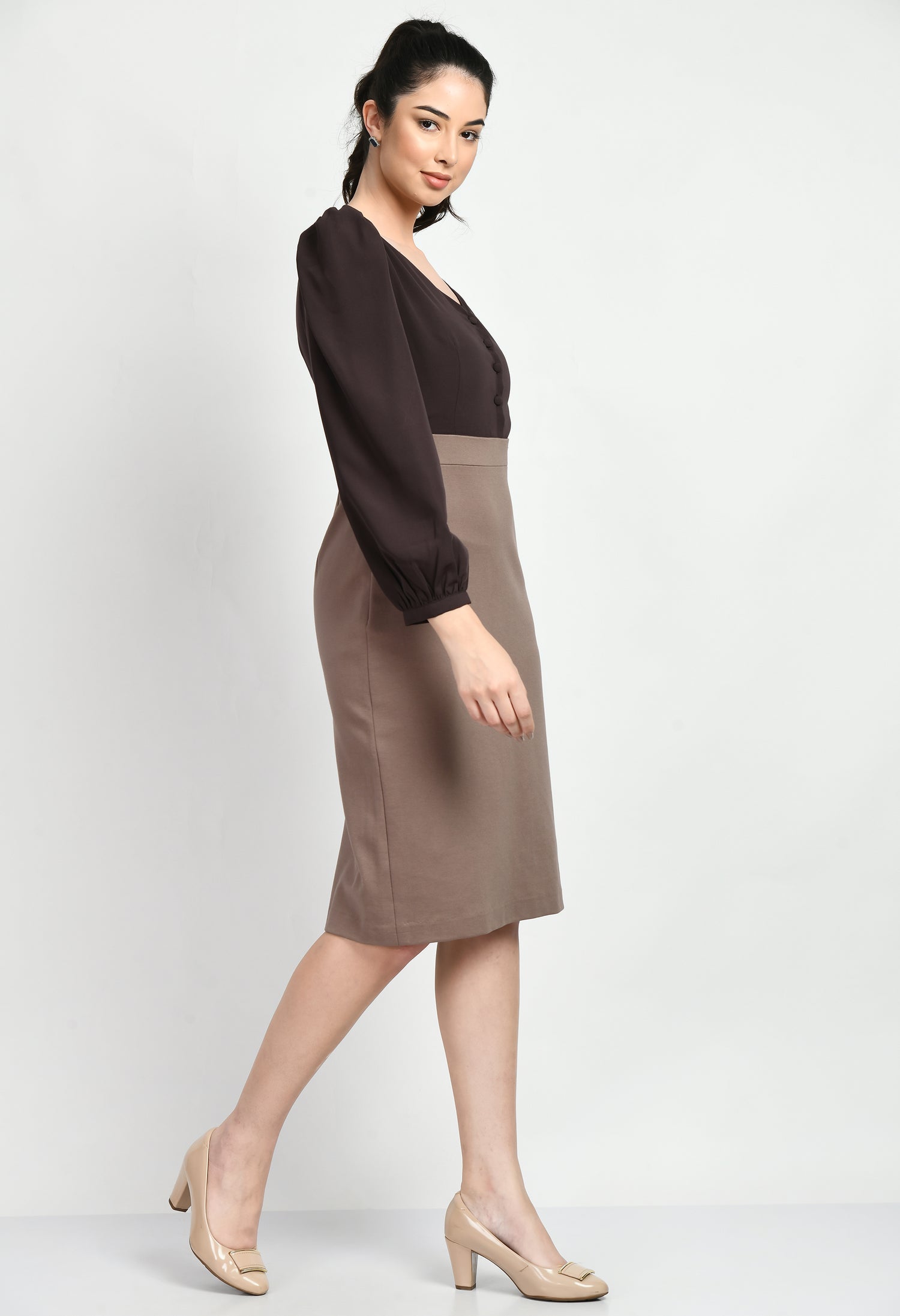 Exude Style Colour Blocked Sheath Dress (Camel Beige + Coffee Brown)