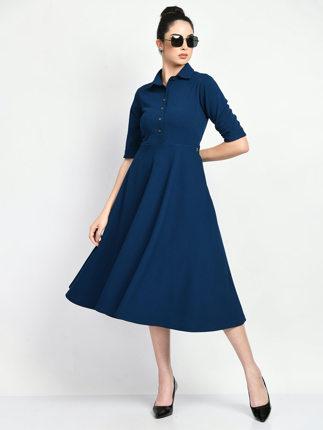 Exude Serenity Fit and Flared Shirt Midi Dress (Royal Blue)