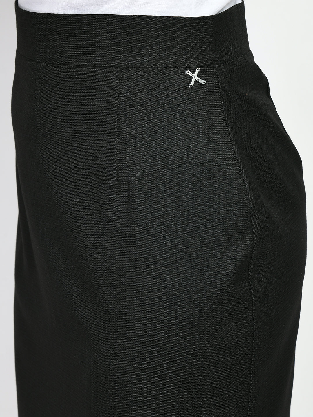 Exude Empathy Checked Pencil Skirt (Black)