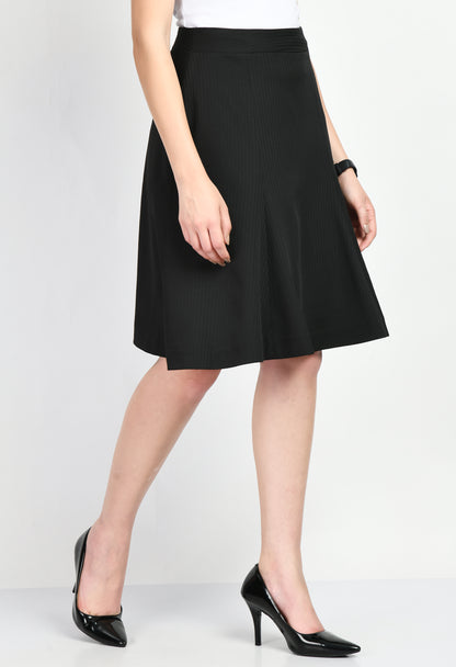 Exude Intelligence Striped Short Blazer A-line Skirt Suit (Black)