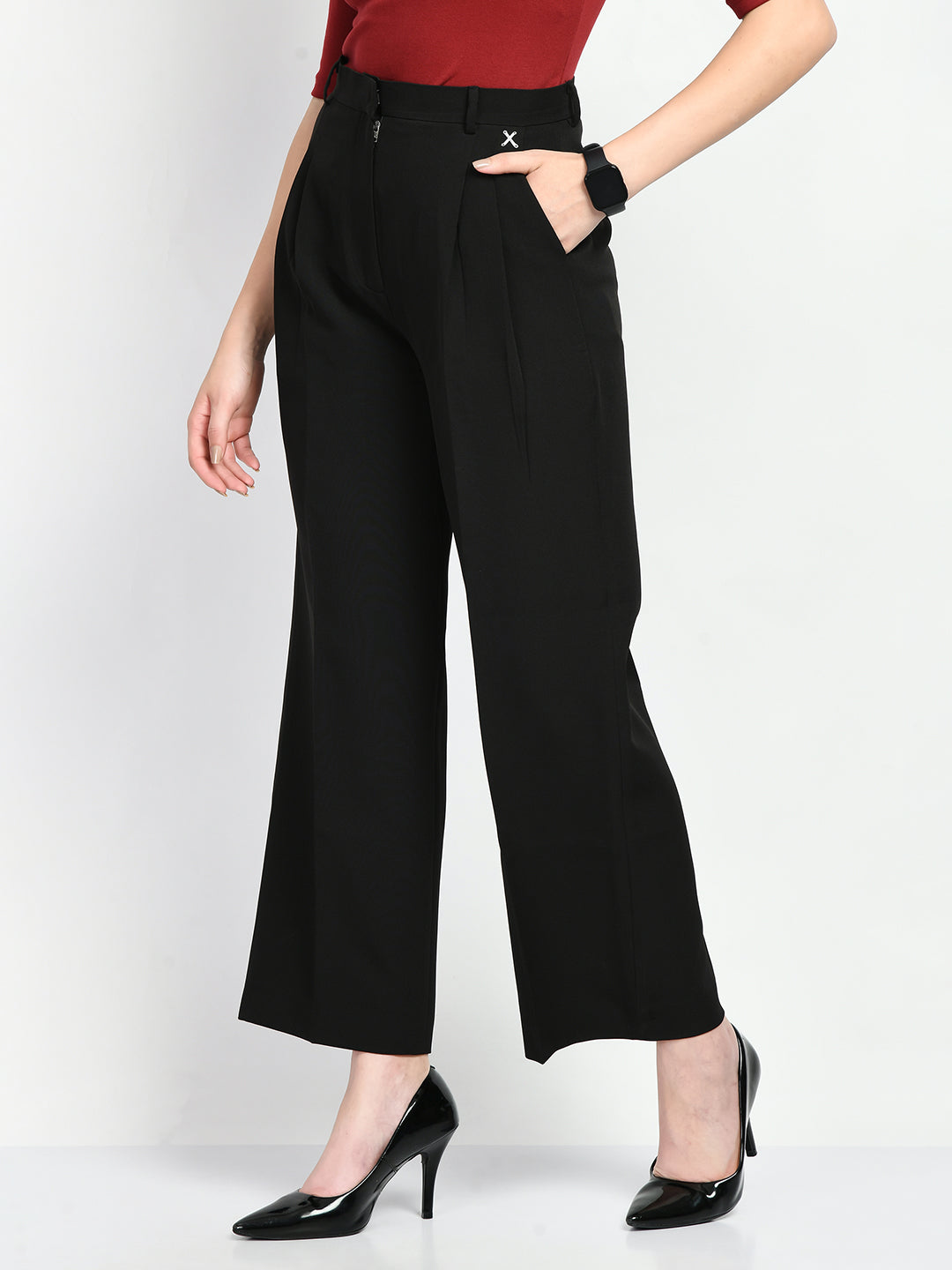 Exude Influence Solid Wide Leg Trousers (Black)